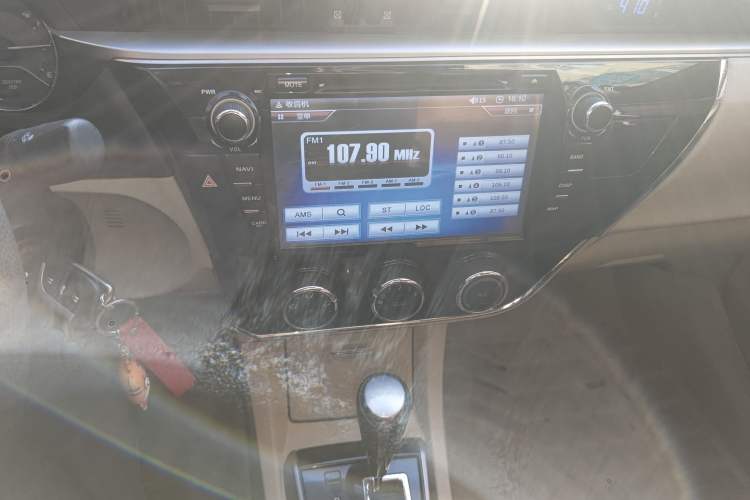 Used Toyota Corolla 2014 1.6L CVT GL Audio And AC Panel