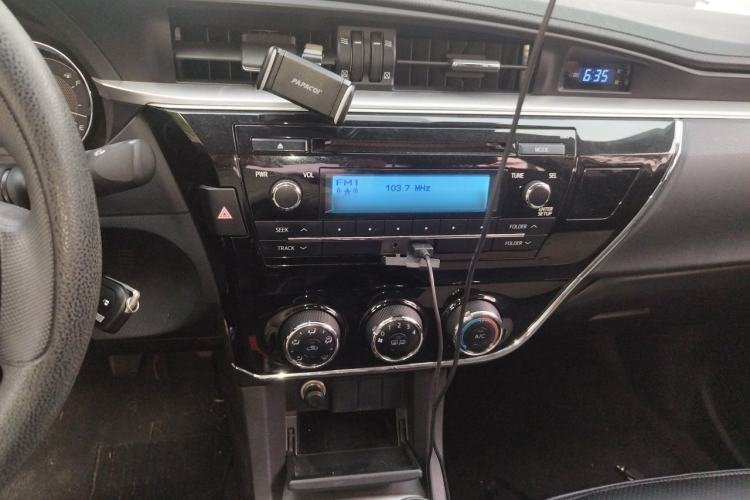 Used Toyota Corolla 2014 1.6L Manual GL Audio And AC Panel