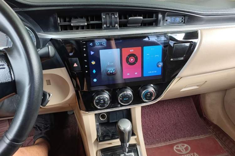 Used Toyota Corolla 2014 1.6L CVT GL Audio And AC Panel
