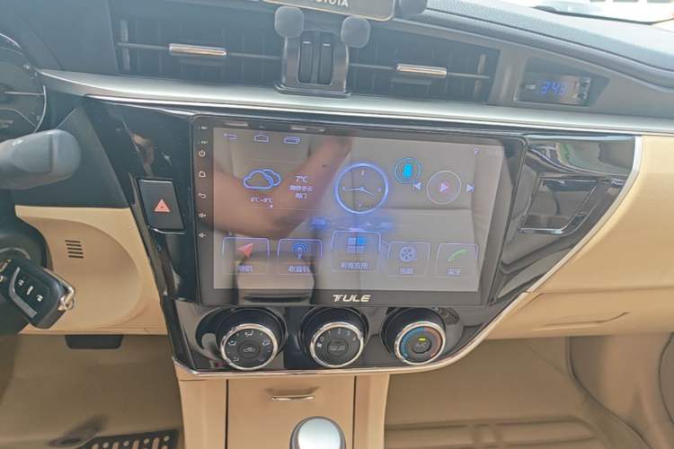 Used Toyota Corolla 2014 1.6L CVT GL Audio And AC Panel