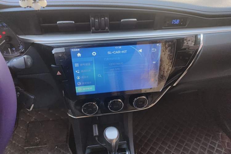 Used Toyota Corolla 2014 1.6L CVT GL-i Leather Edition Audio And AC Panel