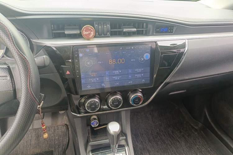 Used Toyota Corolla 2014 1.6L CVT GL Audio And AC Panel