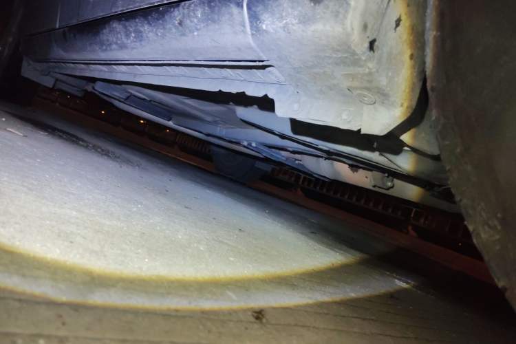Used Toyota Corolla 2014 1.6L Manual GL Chassis Front Right