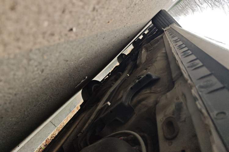Used Toyota Corolla 2014 1.6L CVT GL-i Chassis Rear Left