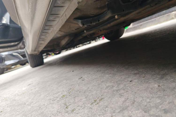Used Toyota Corolla 2014 1.6L CVT GL-i Chassis Rear Left