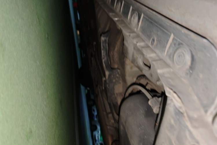 Used Toyota Corolla 2014 1.6L CVT GL Chassis Rear Left