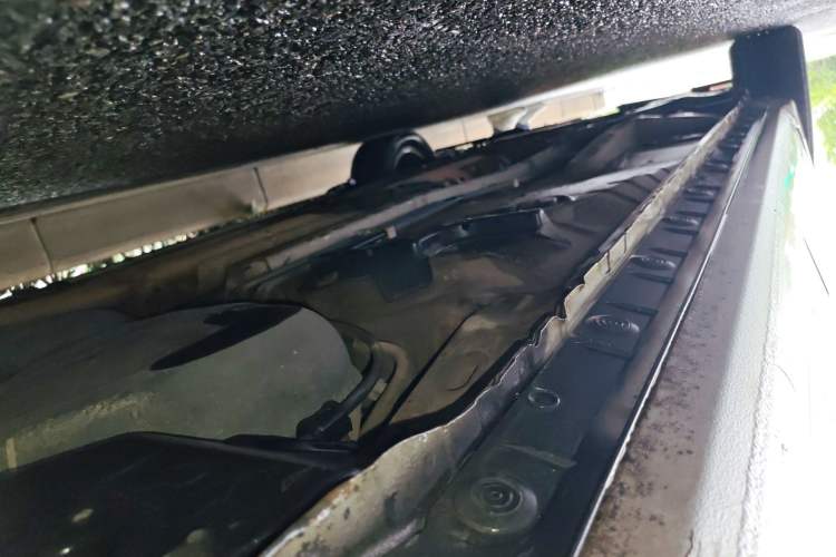 Used Toyota Corolla 2014 1.6L Manual GL Chassis Rear Left