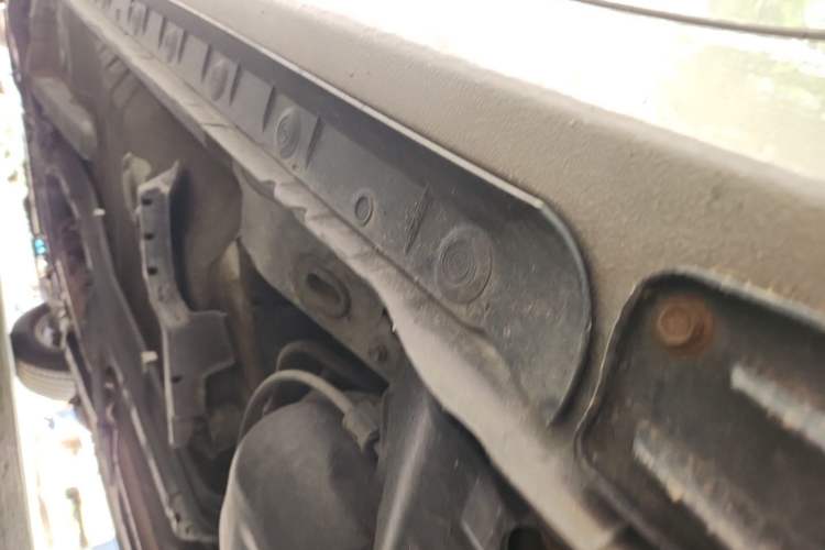 Used Toyota Corolla 2014 1.6L CVT GL-i Chassis Rear Left