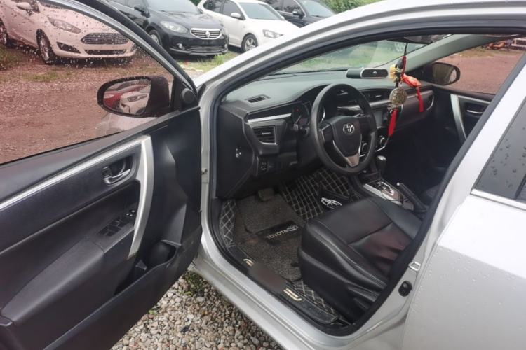 Used Toyota Corolla 2014 1.6L CVT GL Driver Seat