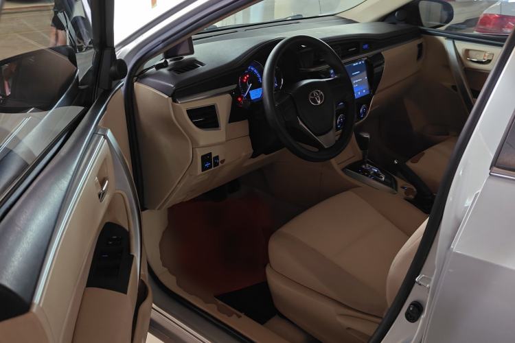 Used Toyota Corolla 2014 1.6L CVT GL Driver Seat