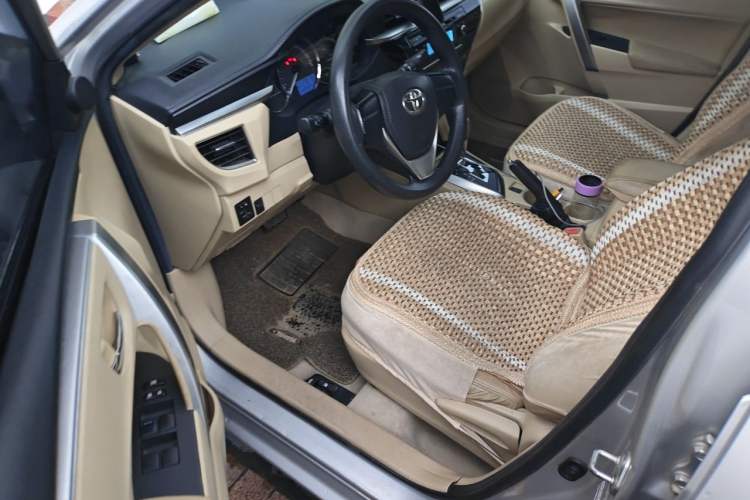 Used Toyota Corolla 2014 1.6L CVT GL Driver Seat