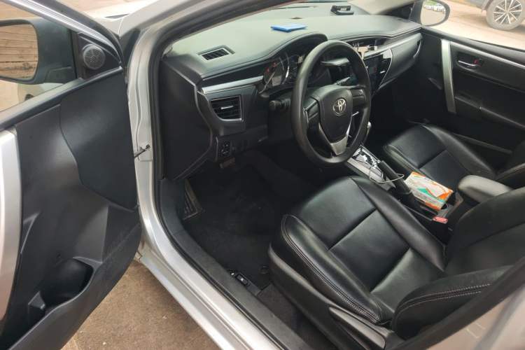 Used Toyota Corolla 2014 1.6L CVT GL Driver Seat
