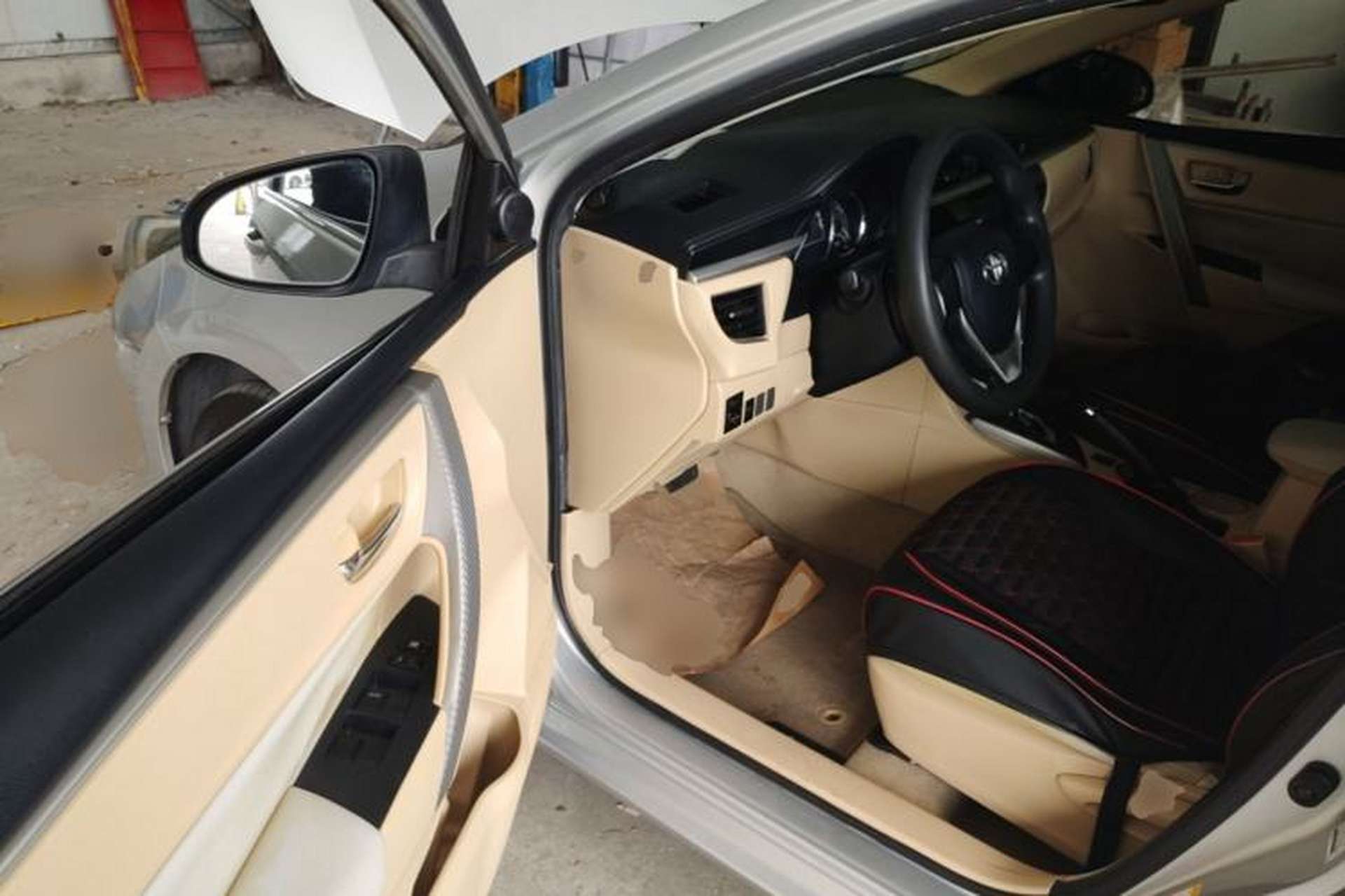Used Toyota Corolla 2014 1.6L CVT GL Driver Seat