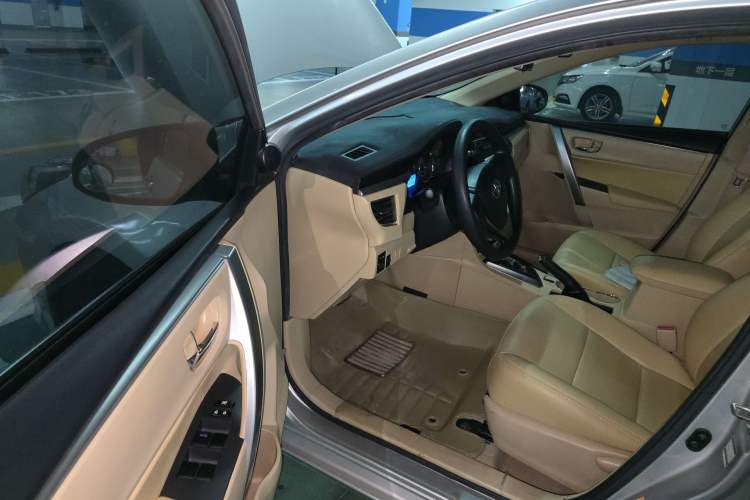 Used Toyota Corolla 2014 1.6L CVT GL Driver Seat