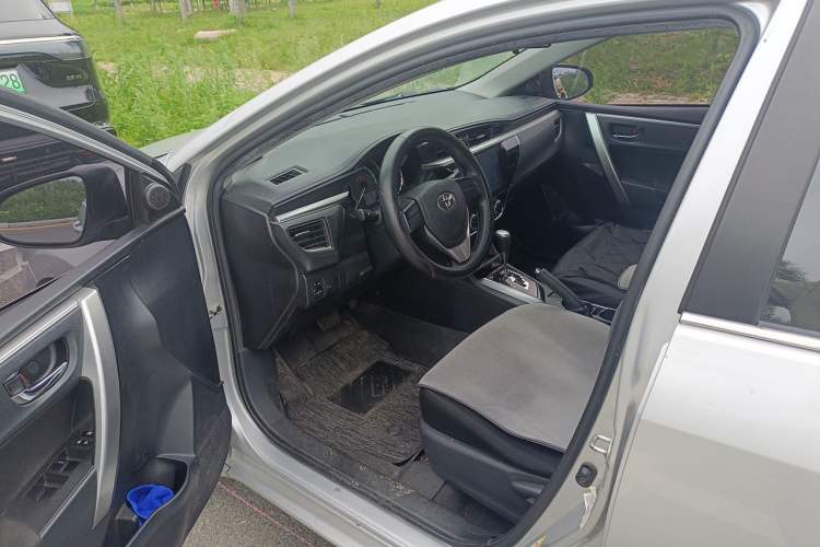 Used Toyota Corolla 2014 1.6L CVT GL Driver Seat