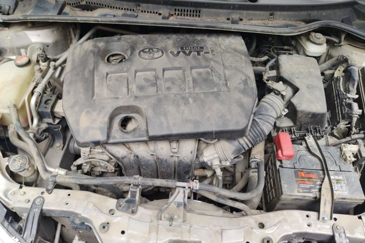 Used Toyota Corolla 2014 1.6L CVT GL-i Engine Bay