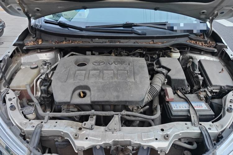 Used Toyota Corolla 2014 1.6L CVT GL-i Leather Edition Engine Bay