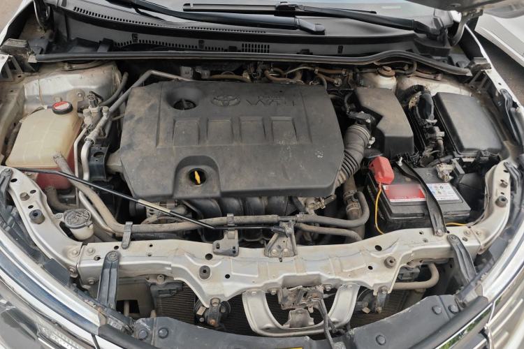 Used Toyota Corolla 2014 1.6L CVT GL-i Engine Bay