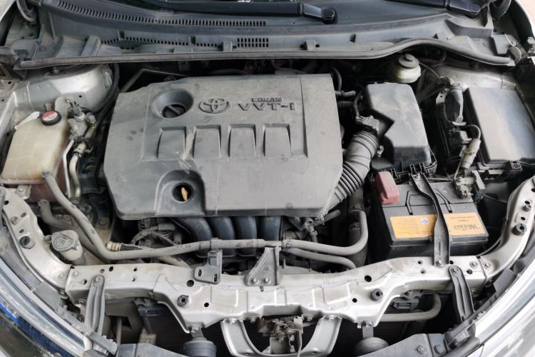 Used Toyota Corolla 2014 1.6L CVT GL Engine Bay