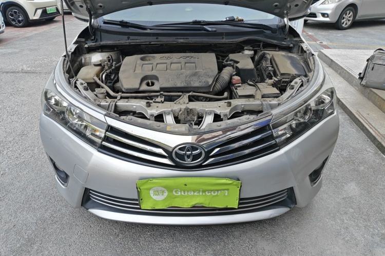 Used Toyota Corolla 2014 1.6L CVT GL Engine Bay