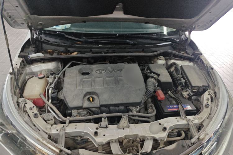 Used Toyota Corolla 2014 1.6L CVT GL-i Engine Bay