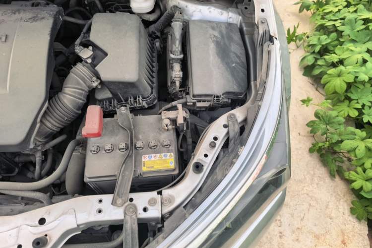 Used Toyota Corolla 2014 1.6L Manual GL Engine Bay Left