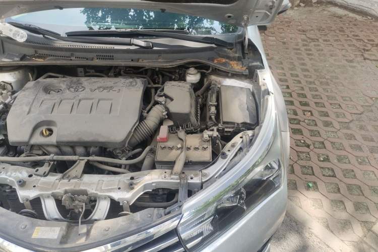 Used Toyota Corolla 2014 1.6L CVT GL-i Leather Edition Engine Bay Left