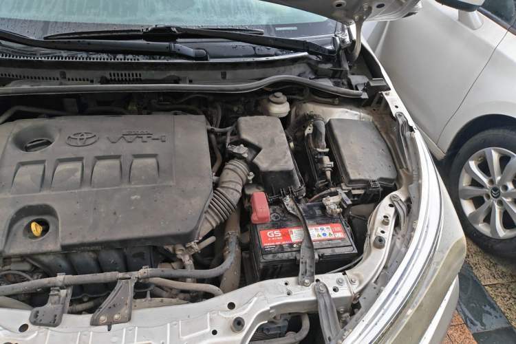 Used Toyota Corolla 2014 1.6L CVT GL Engine Bay Left