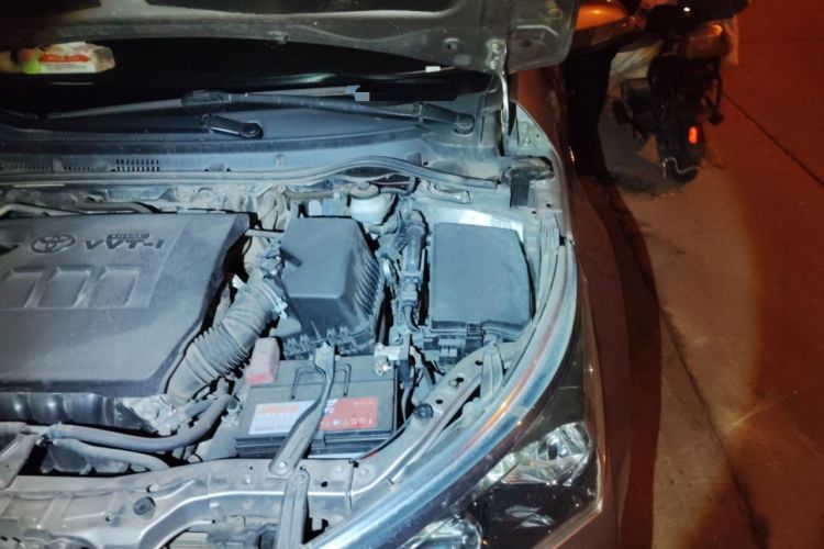 Used Toyota Corolla 2014 1.6L Manual GL Engine Bay Left