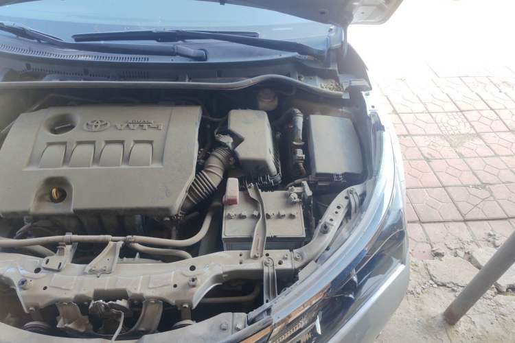 Used Toyota Corolla 2014 1.6L CVT GL-i Leather Edition Engine Bay Left