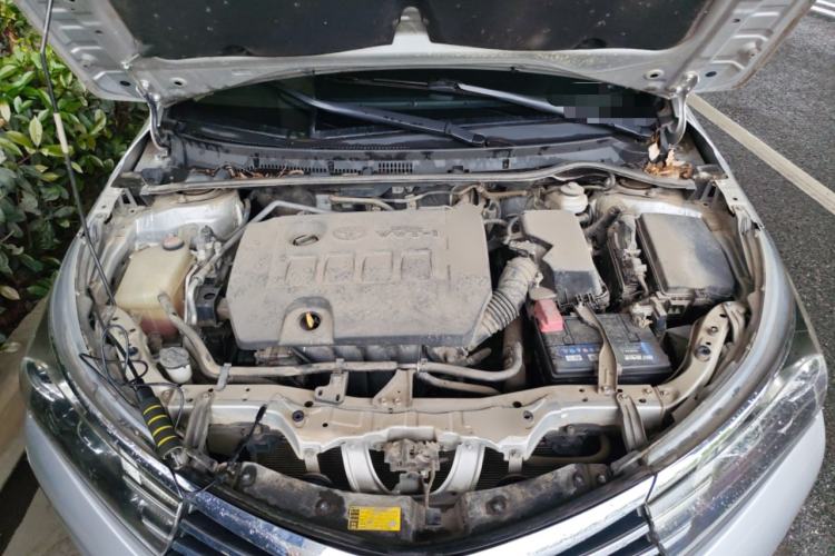 Used Toyota Corolla 2014 1.6L Manual GL Engine Bay