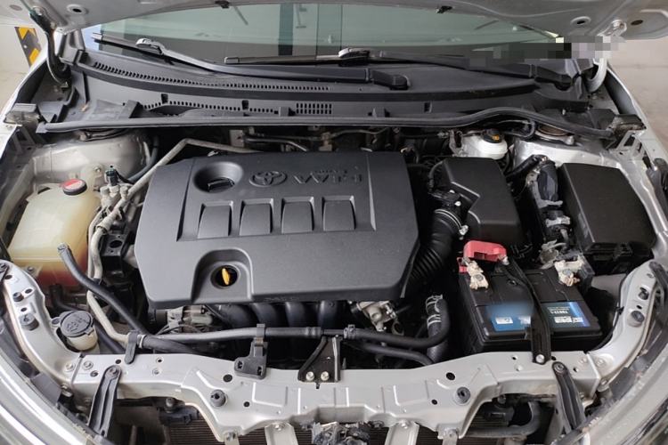 Used Toyota Corolla 2014 1.6L Manual GL Engine Bay
