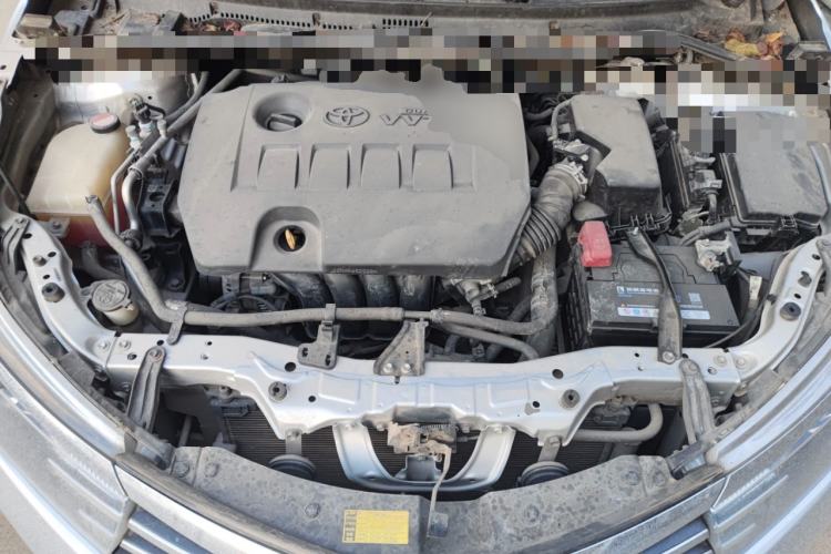 Used Toyota Corolla 2014 1.6L CVT GL Engine Bay