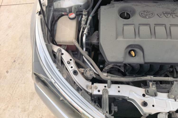 Used Toyota Corolla 2014 1.6L Manual GL Engine Bay Right