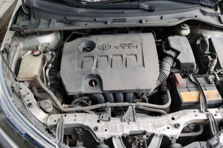 Used Toyota Corolla 2014 1.6L CVT GL Engine Bay Right