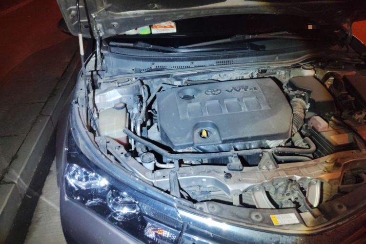 Used Toyota Corolla 2014 1.6L Manual GL Engine Bay Right