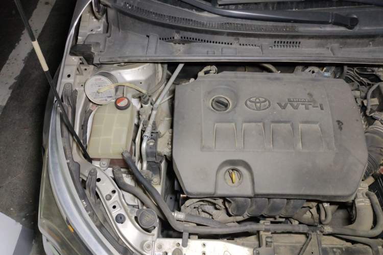 Used Toyota Corolla 2014 1.6L Manual GL Engine Bay Right
