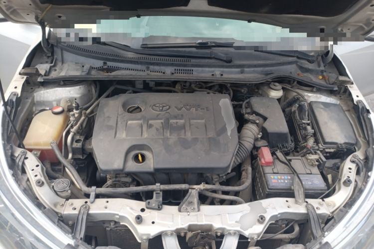 Used Toyota Corolla 2014 1.6L CVT GL Engine Bay