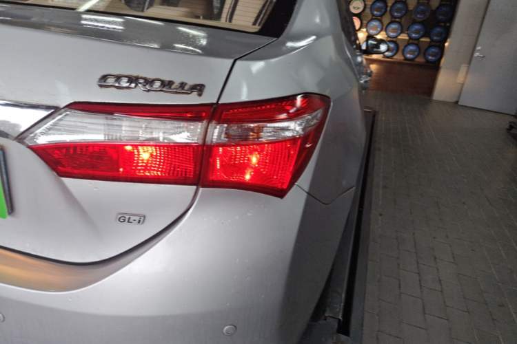Used Toyota Corolla 2014 1.6L CVT GL-i Exterior 3