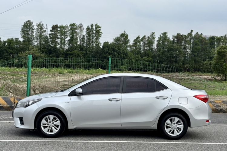 Used Toyota Corolla 2014 1.6L CVT GL Exterior 5