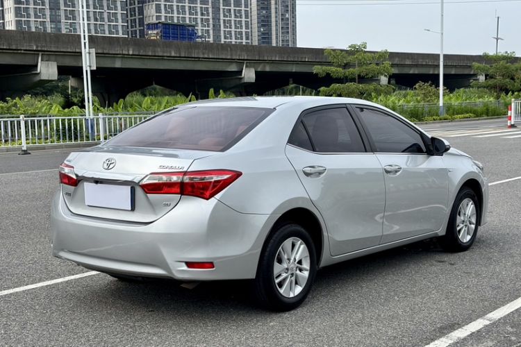 Used Toyota Corolla 2014 1.6L CVT GL Exterior 8