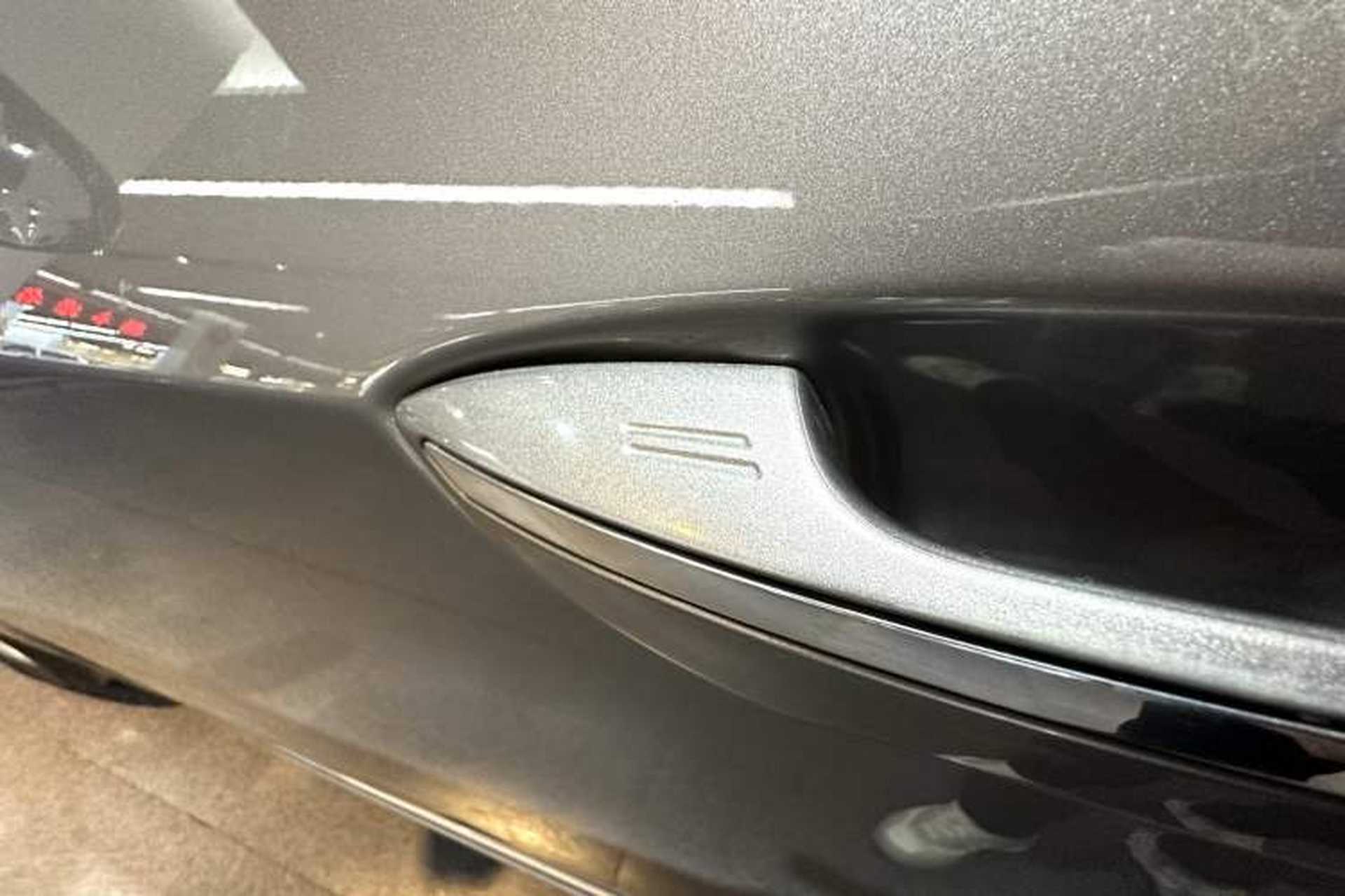 Used Toyota Corolla 2014 1.6L CVT GLX-i Exterior 9