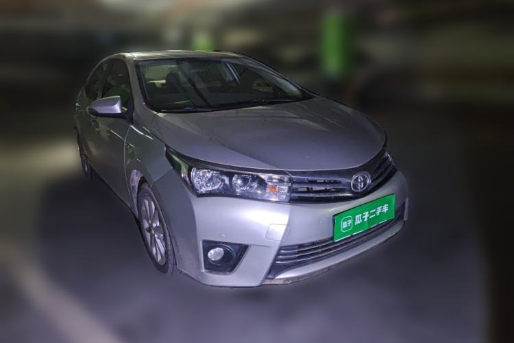 Used Toyota Corolla 2014 1.6L CVT GL-i Leather Edition Front Right 45 Deg