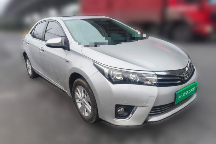 Used Toyota Corolla 2014 1.6L CVT GL-i Front Right 45 Deg