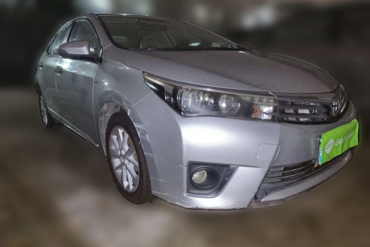 Used Toyota Corolla 2014 1.8L CVT Top-of-the-Line Version Front Right 45 Deg