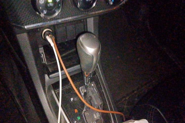Used Toyota Corolla 2014 1.6L CVT GL-i Gear Lever