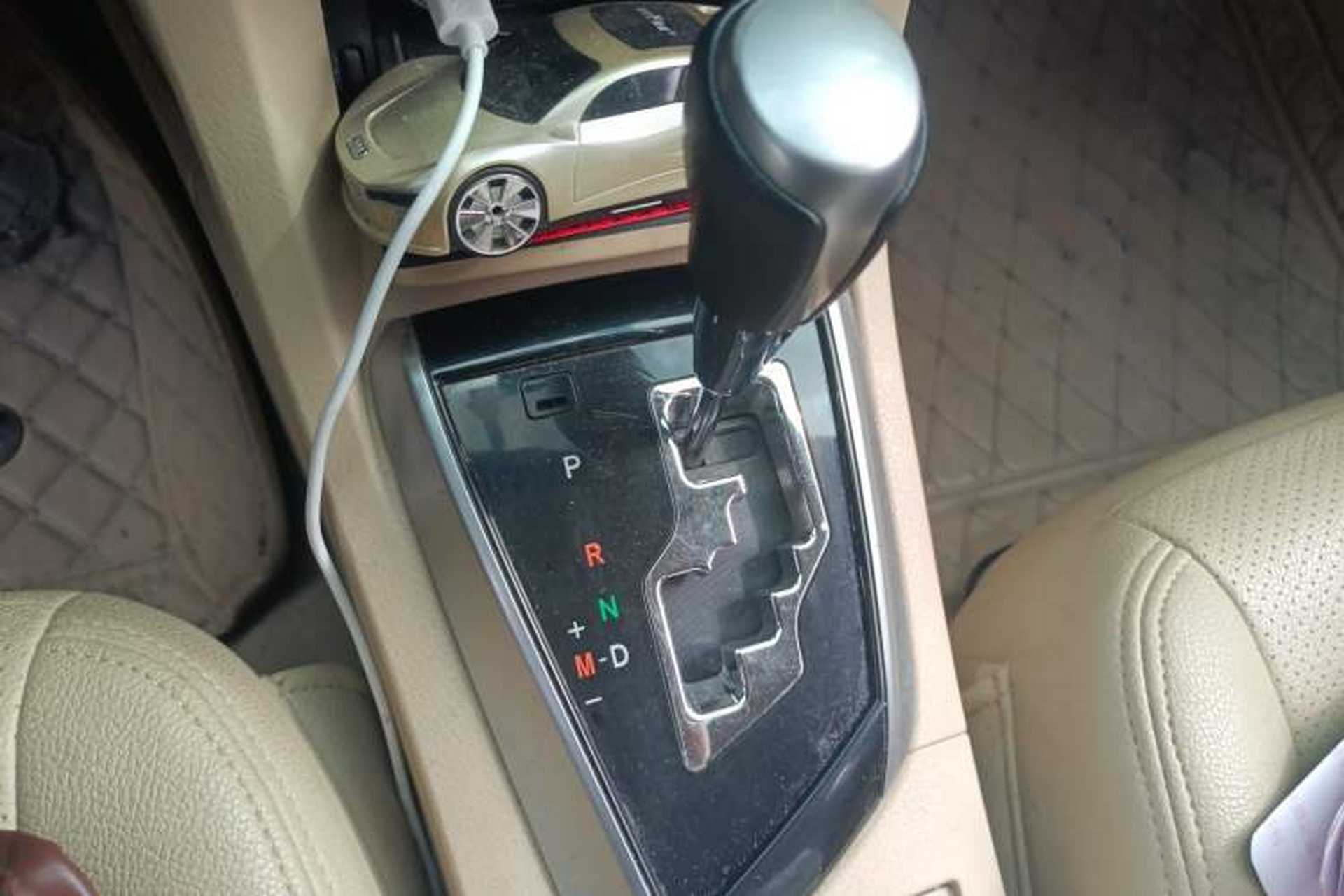 Used Toyota Corolla 2014 1.6L CVT GL Gear Lever