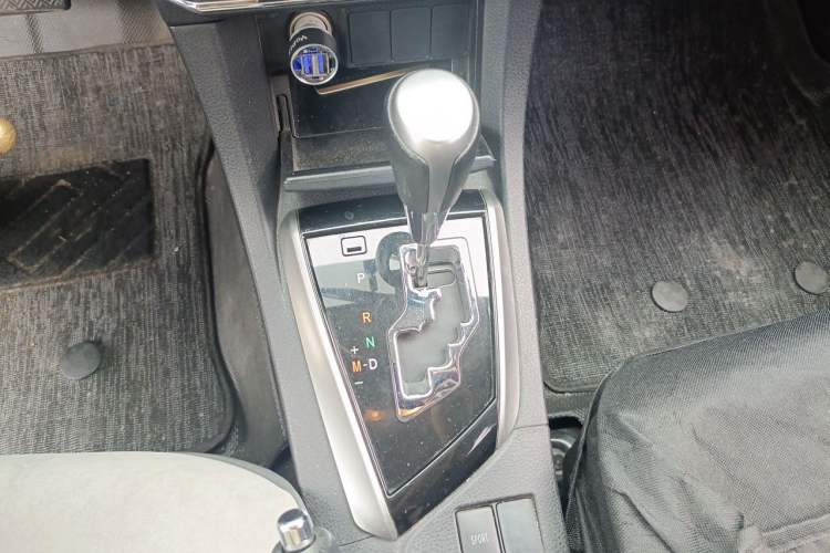 Used Toyota Corolla 2014 1.6L CVT GL Gear Lever