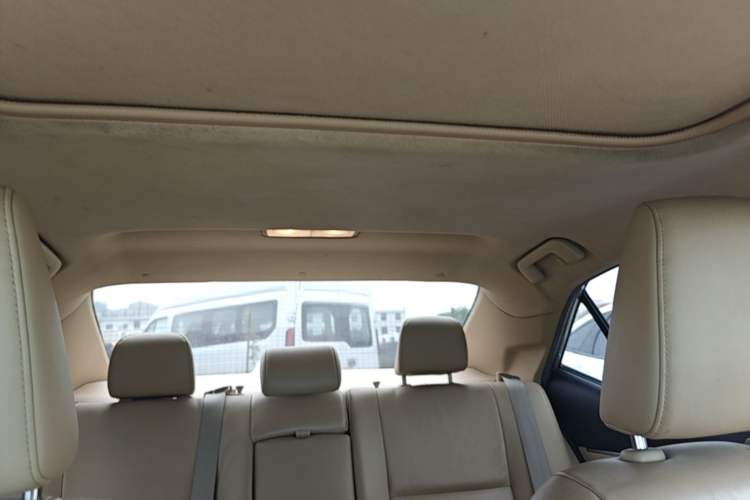 Used Toyota Corolla 2014 1.6L CVT GL-i Leather Edition Headliner