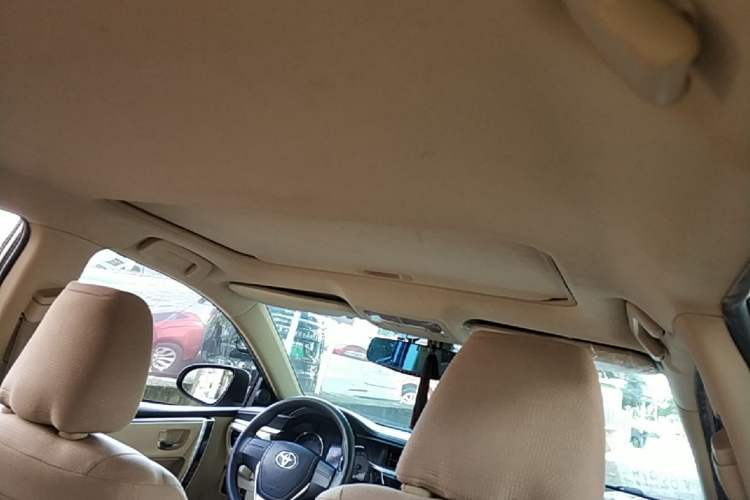 Used Toyota Corolla 2014 1.6L CVT GL-i Headliner